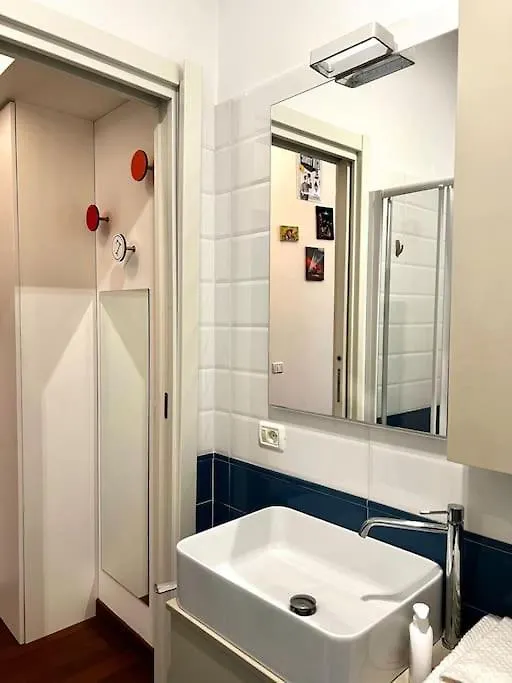 Il Nido Del Centro Storico-A Due Passi Dai Navigli E Dal Duomo Apartment Milan 0*,  Italy