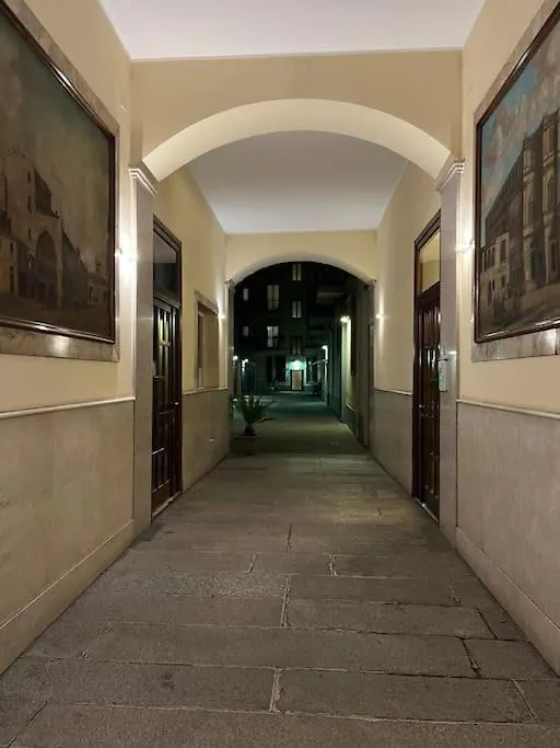 Il Nido Del Centro Storico-A Due Passi Dai Navigli E Dal Duomo Apartment Milan