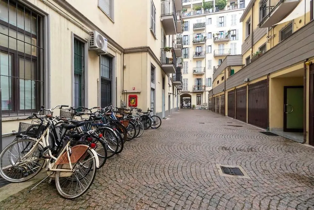 Il Nido Del Centro Storico-A Due Passi Dai Navigli E Dal Duomo Apartment Milan Italy